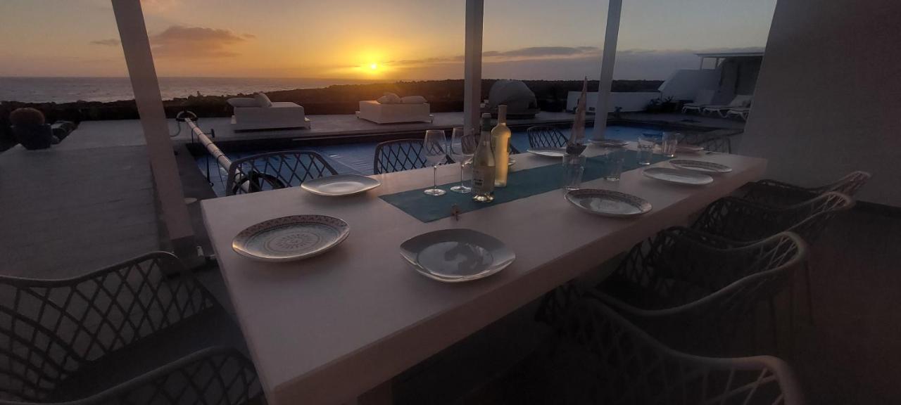 Villa Sunset Paradise With Panoramic Sea View, First Line, Sunsets بلايا بلانكا المظهر الخارجي الصورة